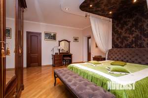 Дом 386м², 3-этажный, участок 3 сот.