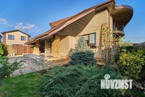 Дом 297м², 2-этажный, участок 7 сот.