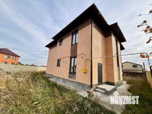 Коттедж 232м², 2-этажный, участок 10 сот.