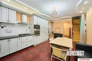 Дом 130м², 2-этажный, участок 3 сот.