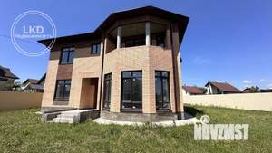 Дом 232м², 2-этажный, участок 10 сот.