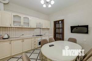 Дом 173м², 1-этажный, участок 4 сот.