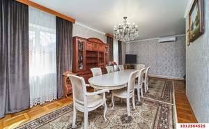 Дом 208м², 3-этажный, участок 6 сот.