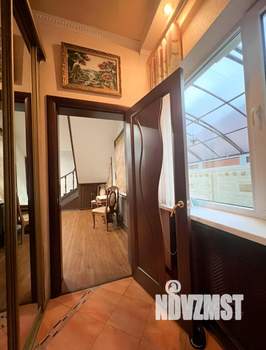 Дом 290м², 2-этажный, участок 6 сот.