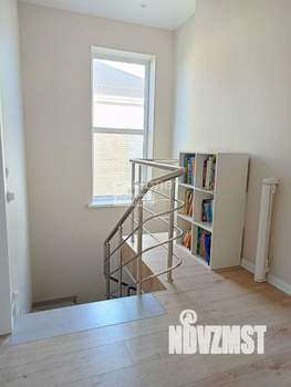 Дом 140м², 2-этажный, участок 3 сот.