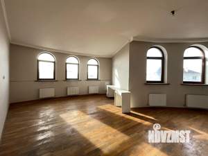 Дом 450м², 2-этажный, участок 10 сот.