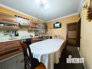 Дом 78м², 2-этажный, участок 6 сот.