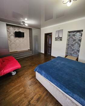 Дом 200м², 2-этажный, участок 6 сот.