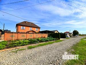 Коттедж 290м², 3-этажный, участок 10 сот.