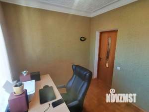 Дом 230м², 2-этажный, участок 4 сот.