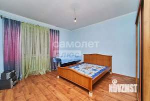 Дом 143м², 2-этажный, участок 10 сот.