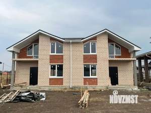 Таунхаус 100м², 2-этажный, участок 2 сот.