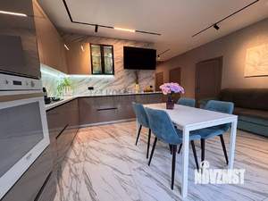 Дом 130м², 1-этажный, участок 3 сот.