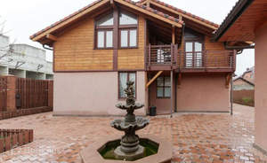 Дом 285м², 2-этажный, участок 15 сот.