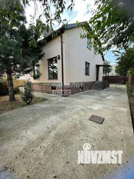 Дом 350м², 2-этажный, участок 4 сот.