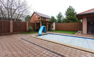 Дом 285м², 2-этажный, участок 15 сот.