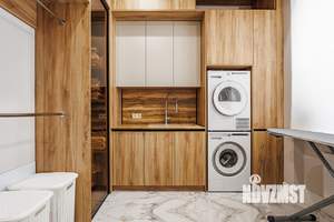 Коттедж 465м², 2-этажный, участок 10 сот.