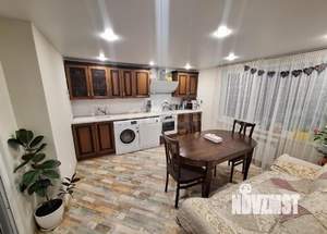 Дом 69м², 2-этажный, участок 4 сот.