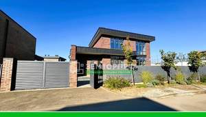 Дом 155м², 2-этажный, участок 6 сот.