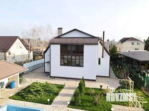 Дом 304м², 2-этажный, участок 10 сот.