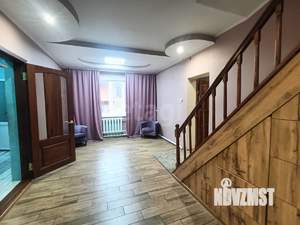 Дом 161м², 2-этажный, участок 9 сот.