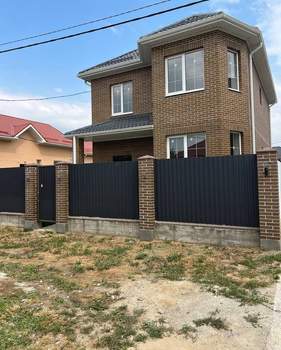 Дом 140м², 2-этажный, участок 4 сот.