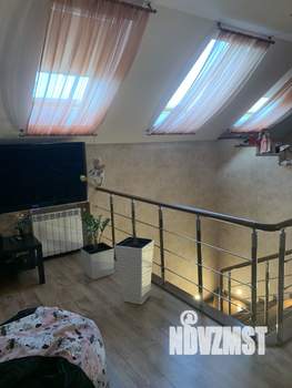 Дом 263м², 2-этажный, участок 8 сот.