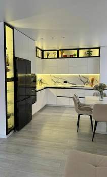 Дом 160м², 3-этажный, участок 2 сот.