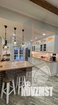 Дом 200м², 2-этажный, участок 6 сот.