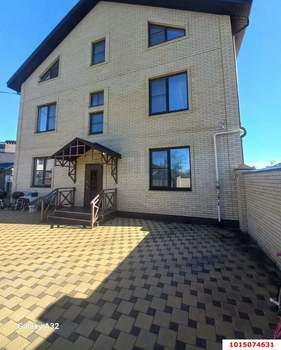 Дом 285м², 3-этажный, участок 6 сот.