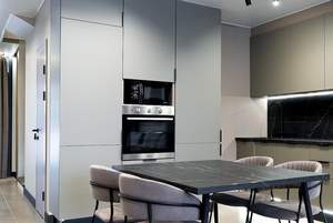 Дом 180м², 2-этажный, участок 6 сот.