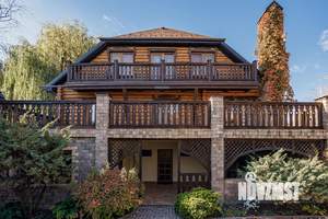 Дом 430м², 3-этажный, участок 40 сот.