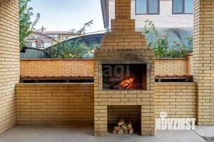 Дом 422м², 2-этажный, участок 10 сот.