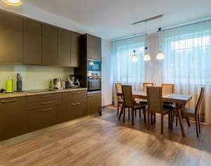 Дом 90м², 2-этажный, участок 5 сот.