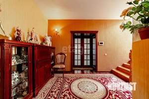 Дом 189м², 2-этажный, участок 9 сот.