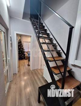 Дом 69м², 2-этажный, участок 4 сот.