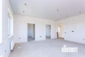 Дом 294м², 2-этажный, участок 8 сот.