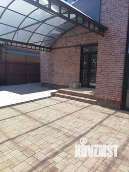 Дом 178м², 2-этажный, участок 3 сот.