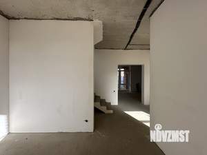 Дом 210м², 2-этажный, участок 5 сот.