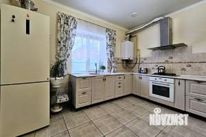 Дом 76м², 2-этажный, участок 8 сот.