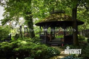 Дом 600м², 2-этажный, участок 30 сот.