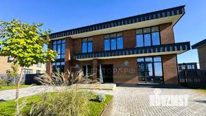 Таунхаус 119м², 2-этажный, участок 2 сот.