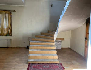 Дом 225м², 2-этажный, участок 4 сот.