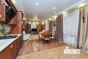 Дом 114м², 1-этажный, участок 4 сот.