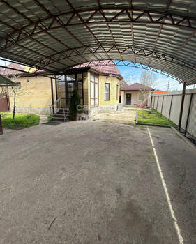 Дом 148м², 1-этажный, участок 4 сот.