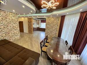 Коттедж 191м², 2-этажный, участок 4 сот.