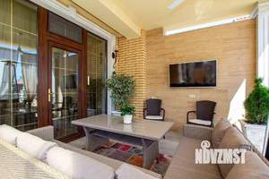 Дом 440м², 4-этажный, участок 4 сот.