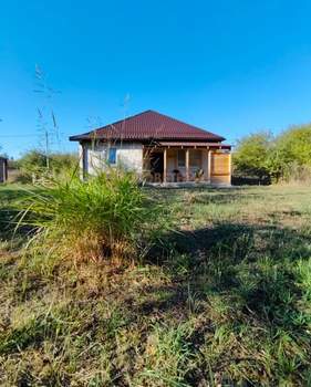 Дом 96м², 1-этажный, участок 8 сот.