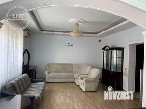 Дом 273м², 1-этажный, участок 6 сот.