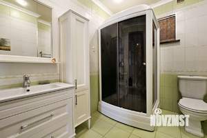 Дом 180м², 2-этажный, участок 6 сот.